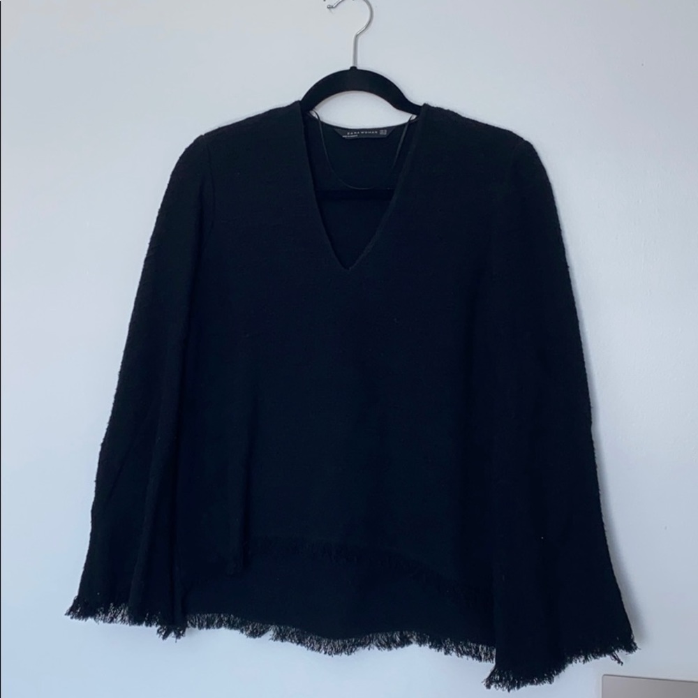 Loose fit sweater